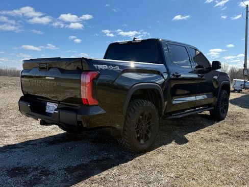 Used 2025 Toyota Tundra Limited image 5