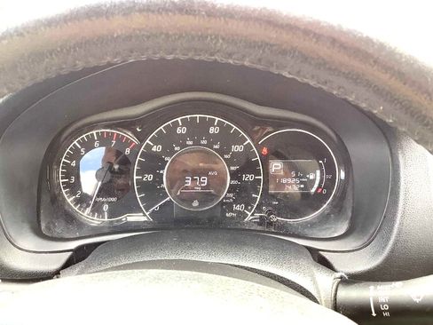 Used 2015 Nissan Versa Note SV image 14