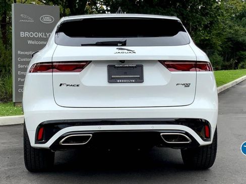 Used 2023 Jaguar F-PACE R-Dynamic S image 5