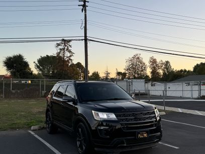 Used 2018 Ford Explorer XLT w/ Equipment Group 202A