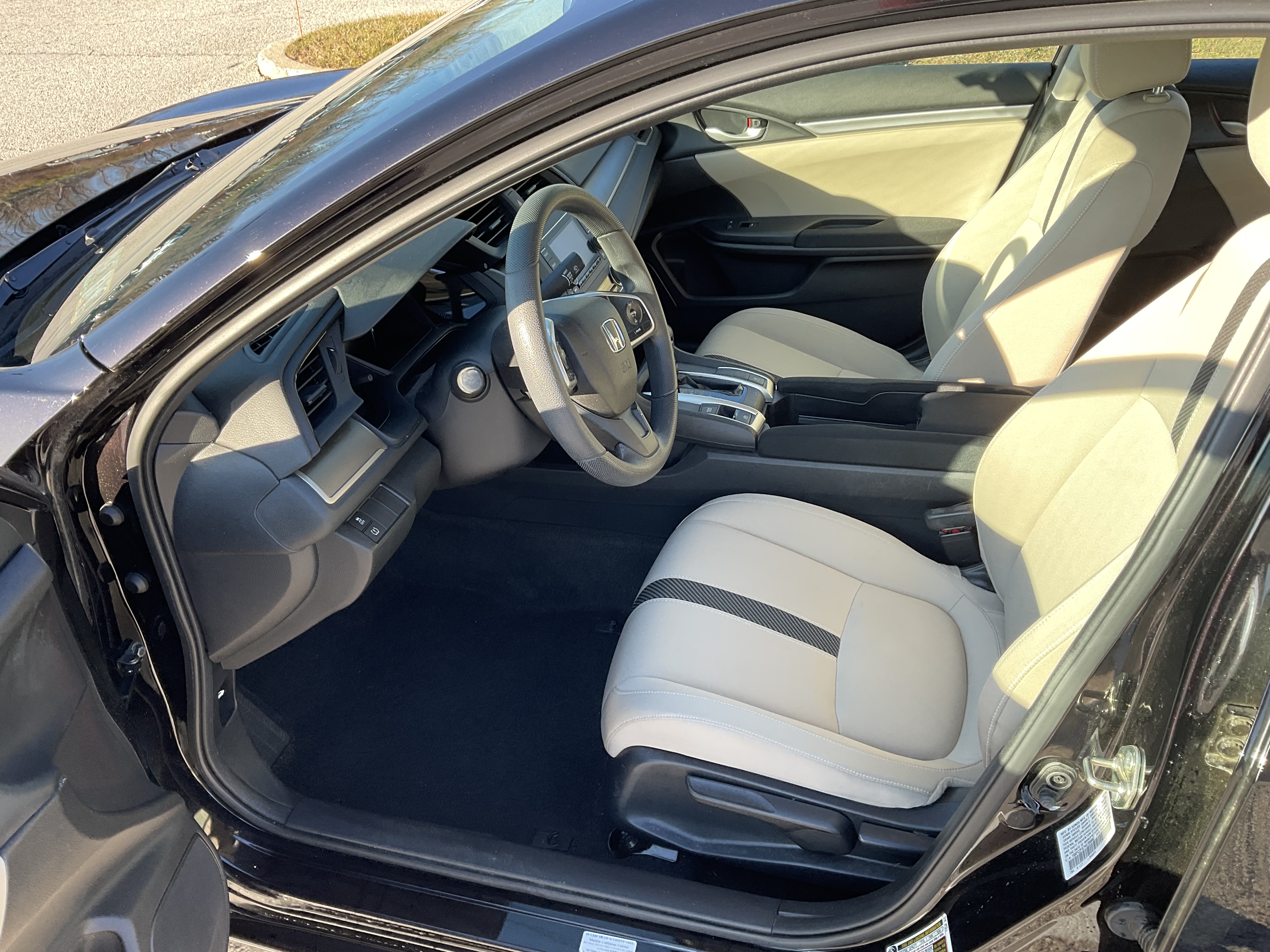 Used 2017 Honda Civic LX image 4