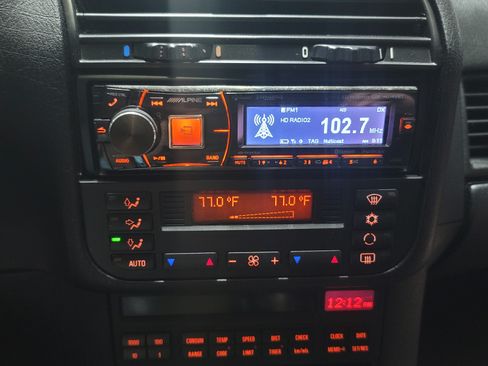 Used 1998 BMW M3 Convertible image 32