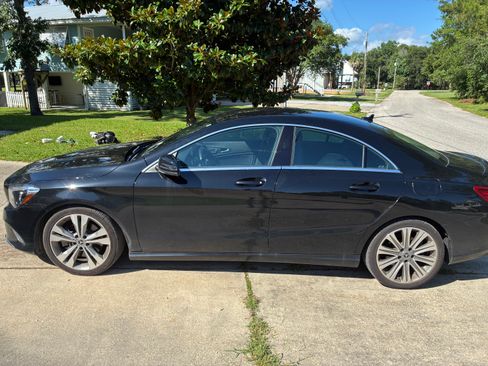 Used 2019 Mercedes-Benz CLA 250 4MATIC image 6