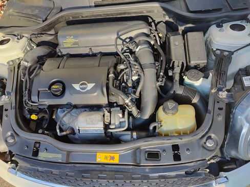 Used 2013 MINI Cooper S image 11