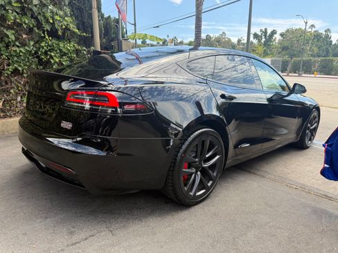 Used 2024 Tesla Model S Plaid AWD/4WD image 4