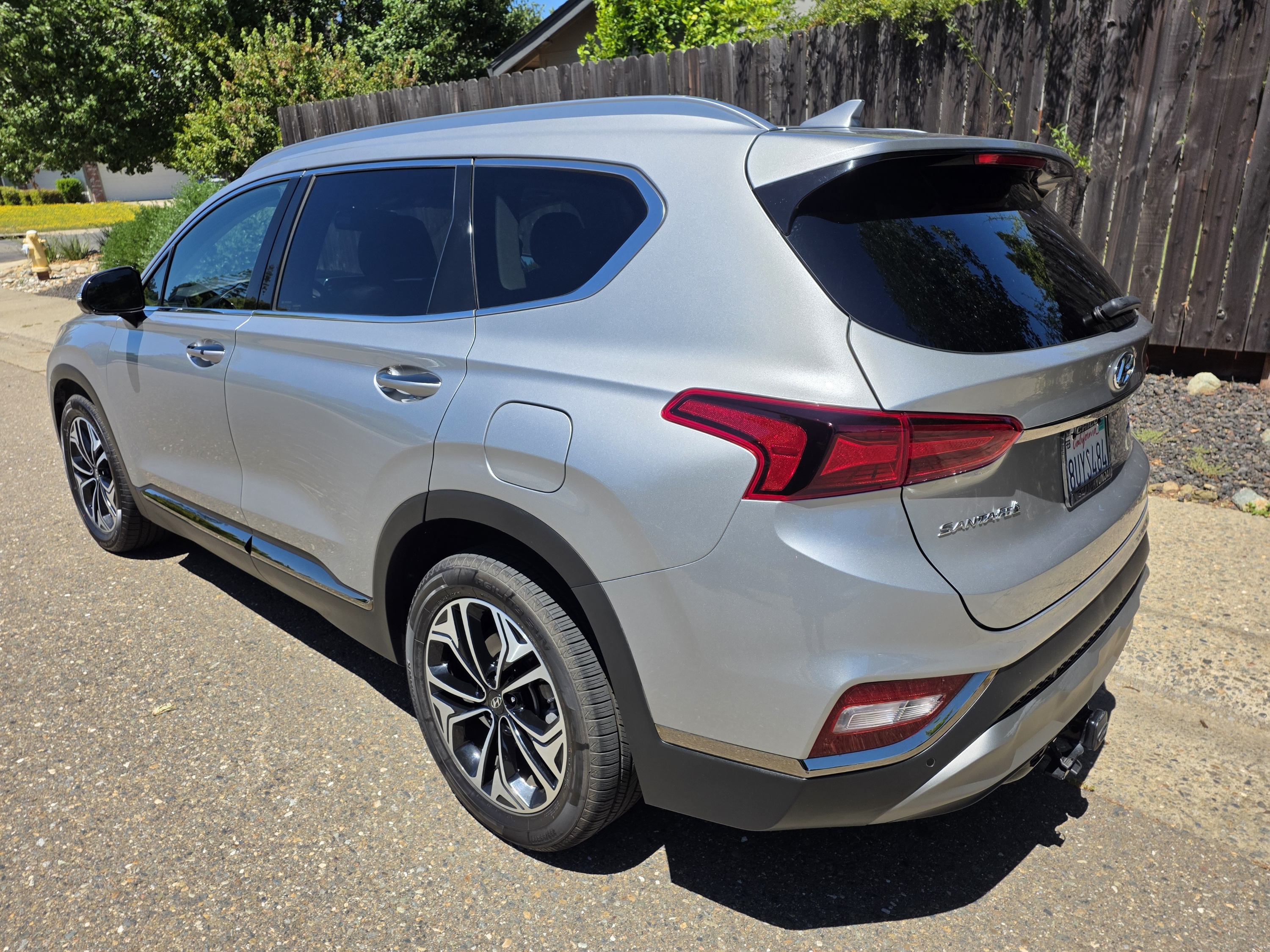 Used 2020 Hyundai Santa Fe Limited AWD/4WD image 4