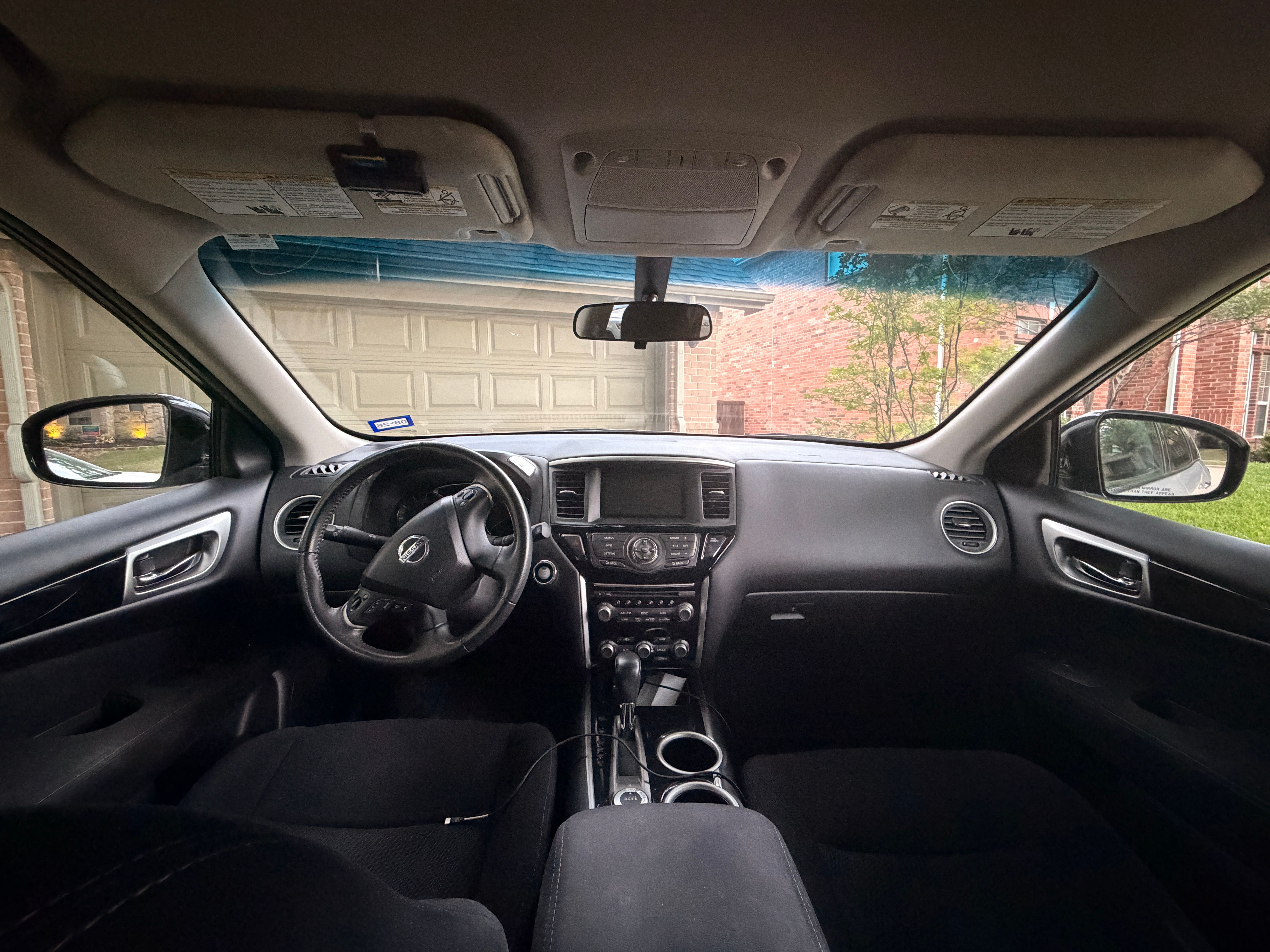 Used 2014 Nissan Pathfinder SV AWD/4WD image 6
