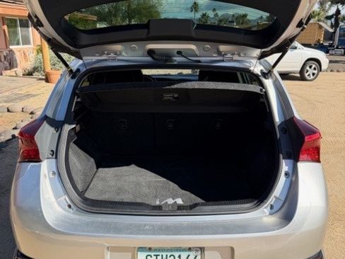 Used 2017 Toyota Corolla iM image 10