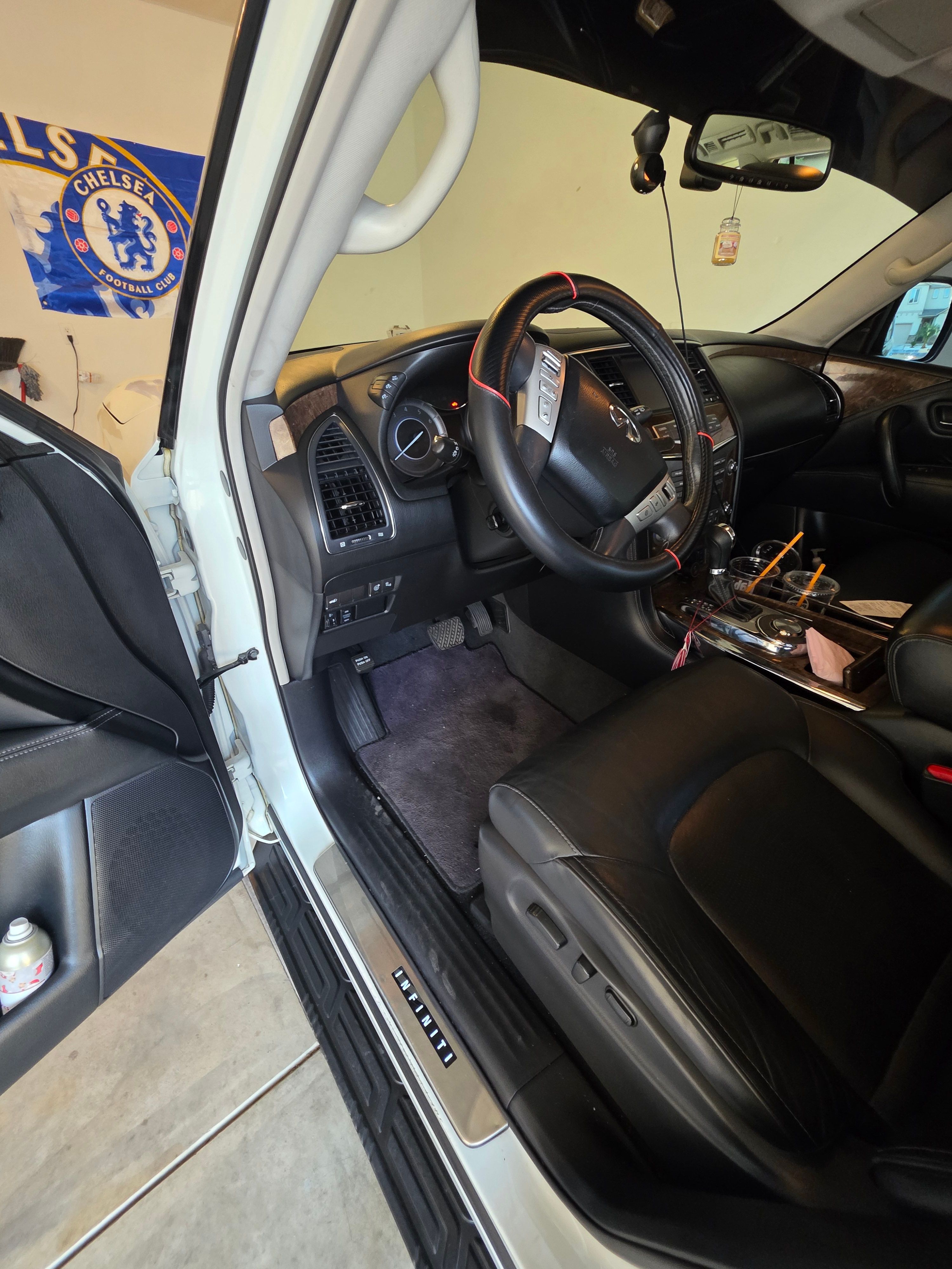 Used 2016 INFINITI QX80 2WD w/ 22" Wheel Package image 5