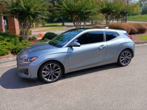 Used 2020 Hyundai Veloster 2.0 Premium image 6