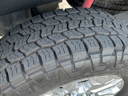 Used 2022 GMC Sierra 2500 Denali image 11