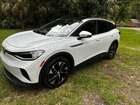 Used 2021 Volkswagen ID.4 Pro S image 2