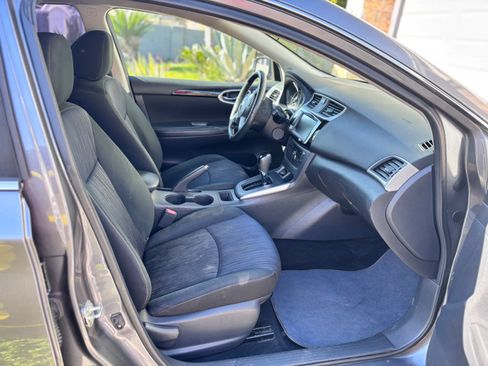 Used 2019 Nissan Sentra SV image 12