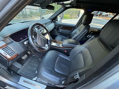 Used 2021 Land Rover Range Rover P525 Westminster Edition image 14