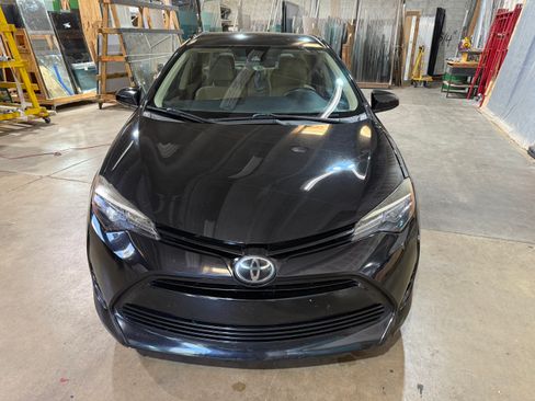 Used 2018 Toyota Corolla LE FWD image 9