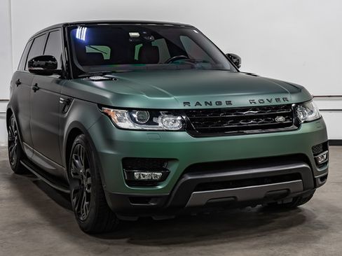 Used 2016 Land Rover Range Rover Sport Supercharged AWD/4WD image 2