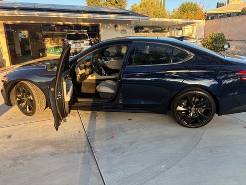 Used 2023 Genesis G70 2.0T w/ Sport Prestige Package RWD image 2