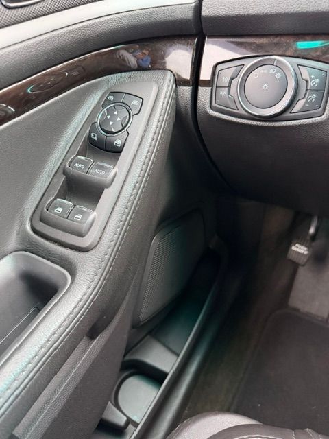 Used 2014 Ford Explorer Limited AWD/4WD image 27