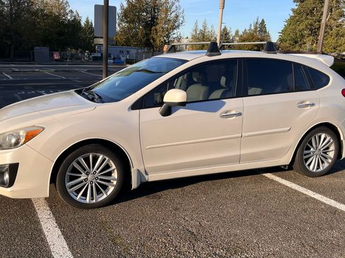 Used 2012 Subaru Impreza 2.0i Limited image 4