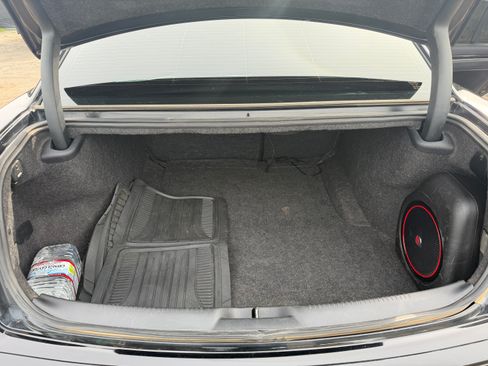 Used 2017 Chrysler 300 S image 13