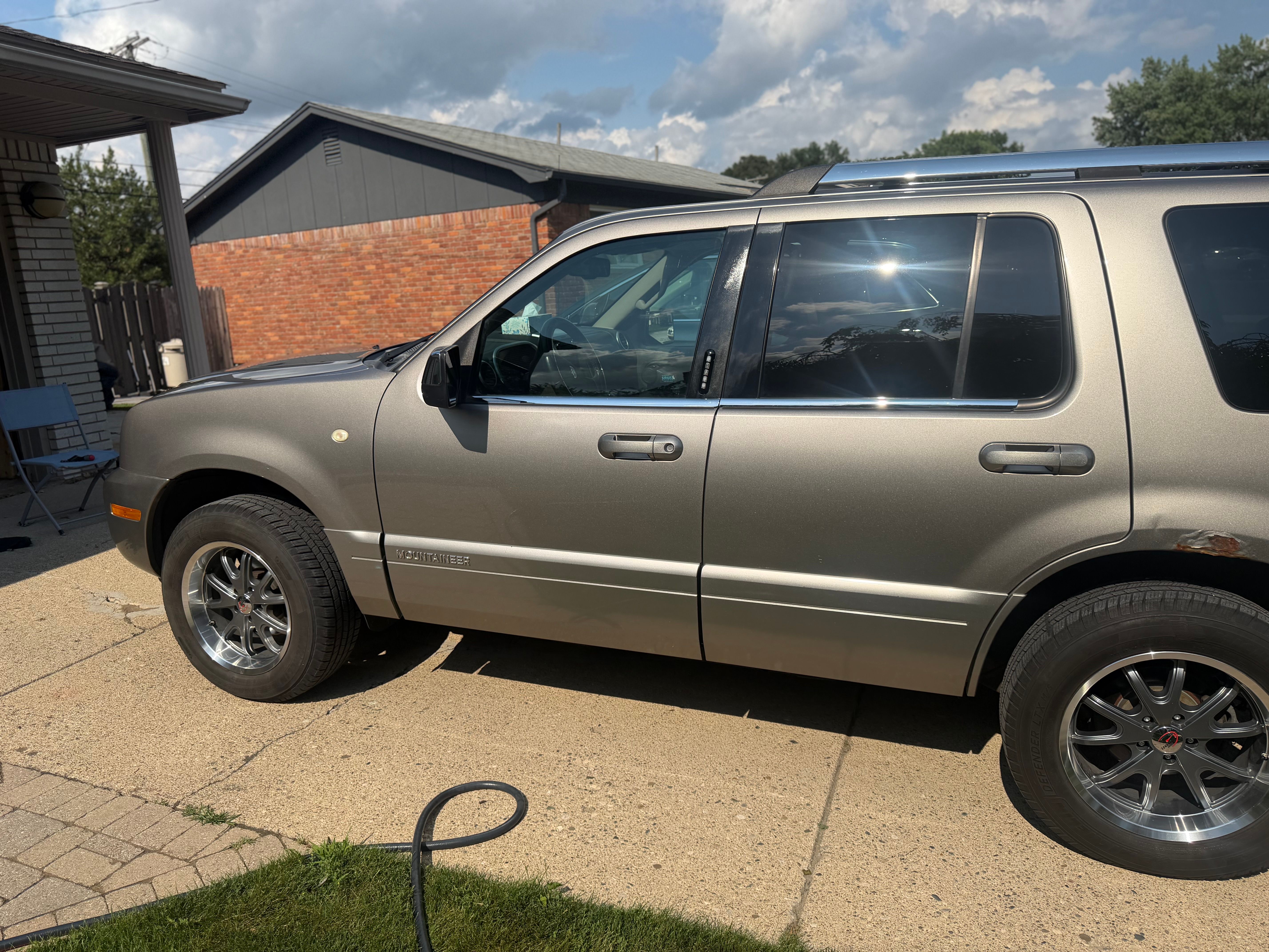 Used 2008 Mercury Mountaineer Premier AWD/4WD image 8