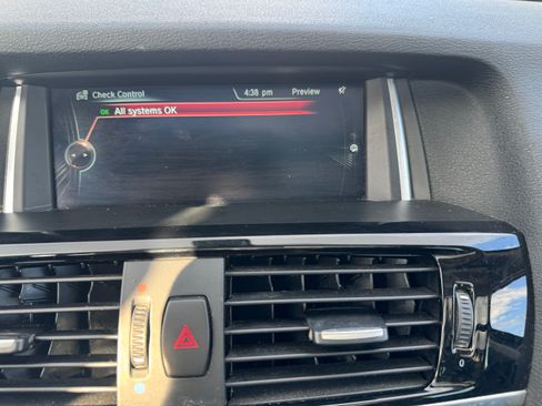 Used 2015 BMW X3 sDrive28i image 10