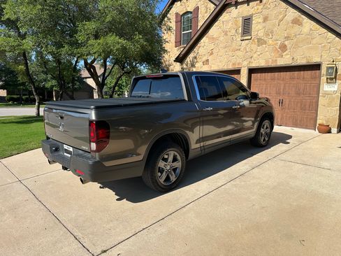 Used 2021 Honda Ridgeline RTL-E image 8