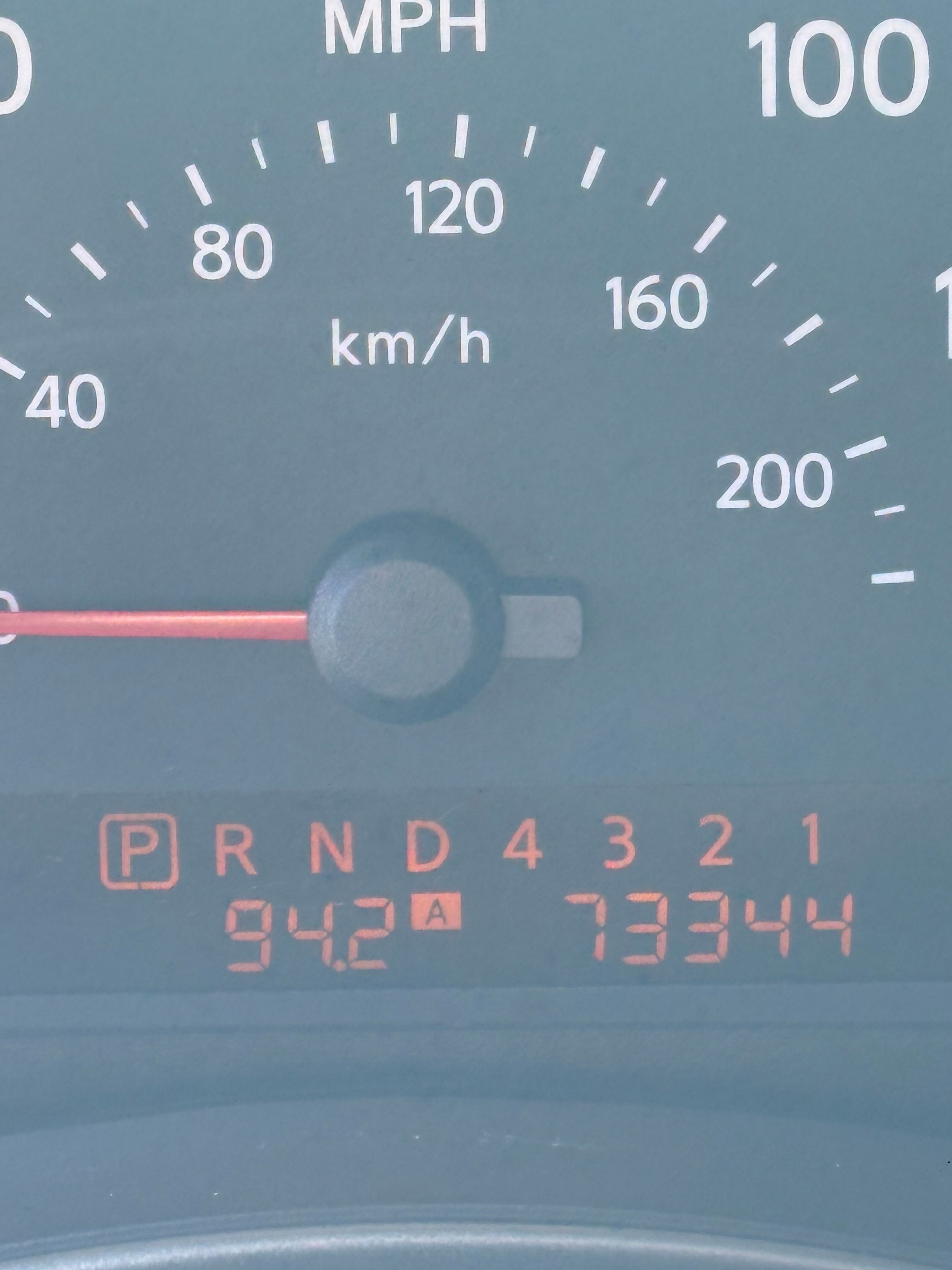 Used 2004 Nissan Titan LE w/ (NAV) Nissan Navigation Pkg image 4