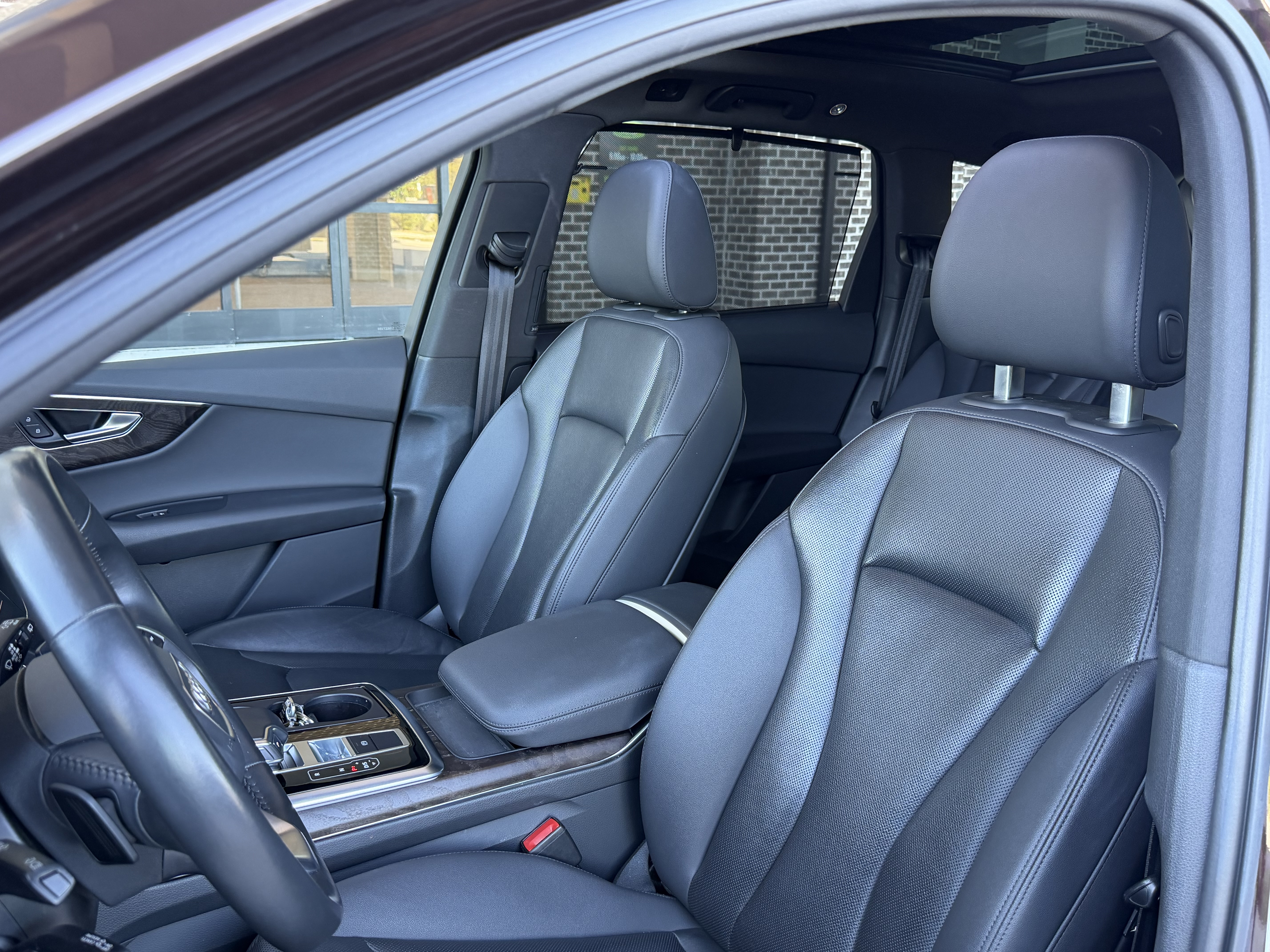 Used 2020 Audi Q7 3.0T Premium Plus AWD/4WD image 2