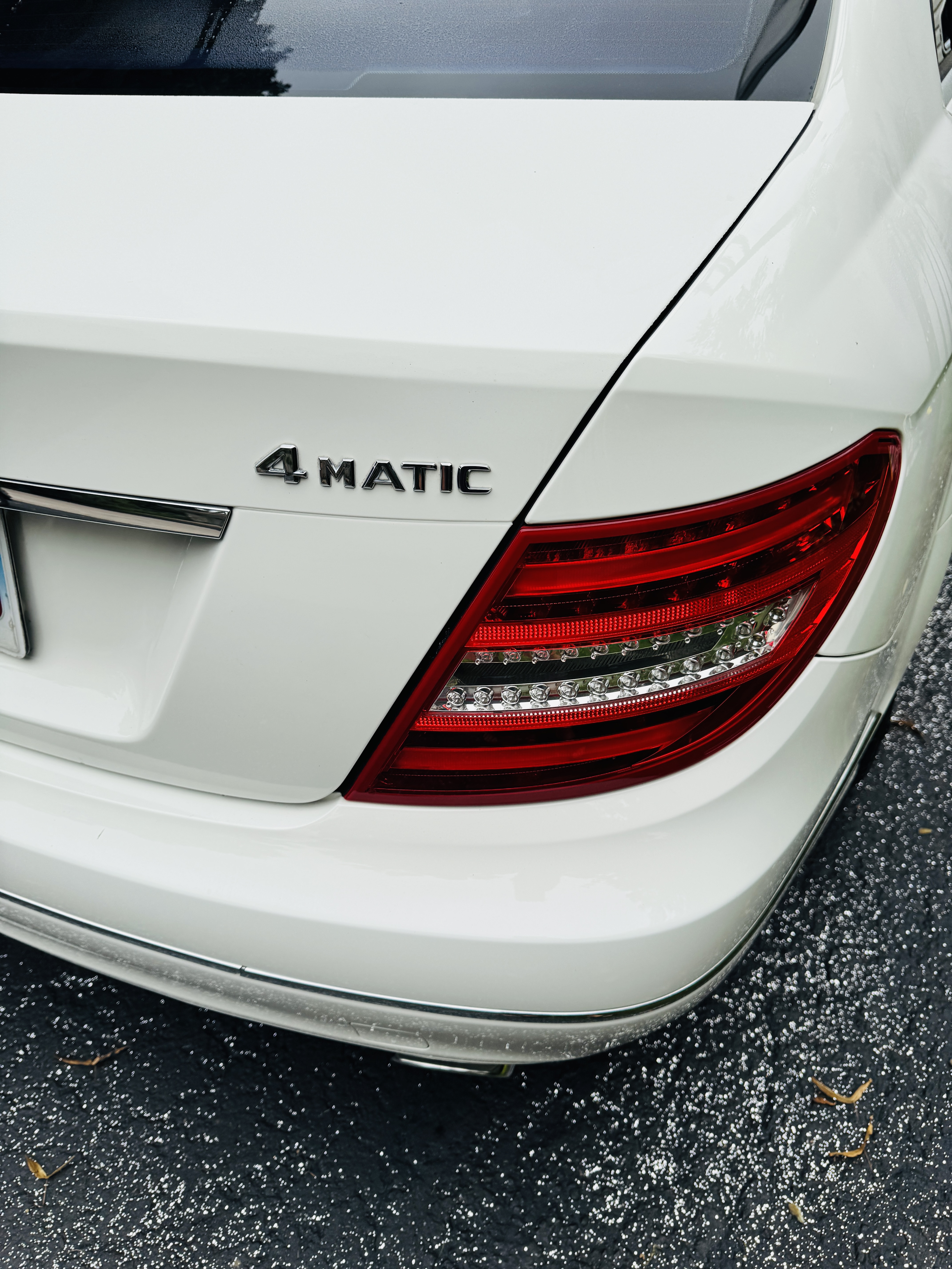 Used 2012 Mercedes-Benz C 300 4MATIC Sedan image 11