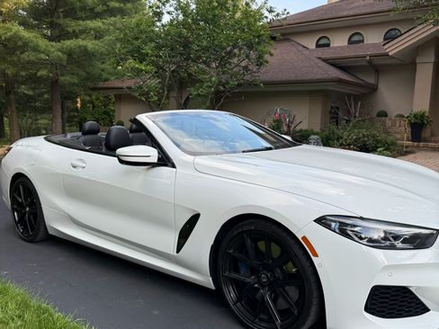 Used 2019 BMW M850i xDrive Convertible image 4