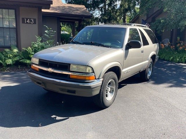 Used 2001 Chevrolet Blazer LS RWD image 4