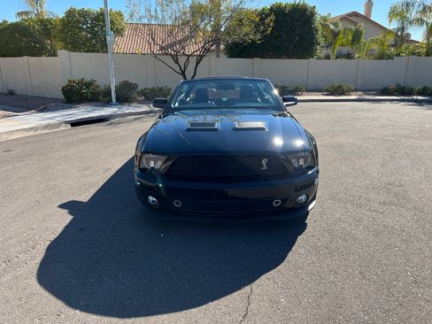 Used 2008 Ford Mustang Shelby GT500 image 2