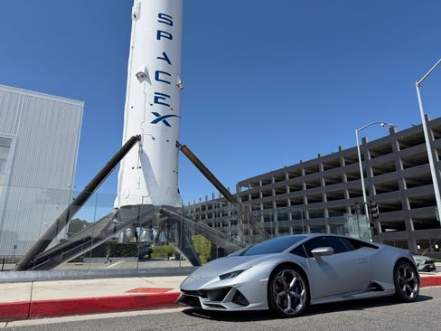 Used 2020 Lamborghini Huracan EVO AWD/4WD image 5