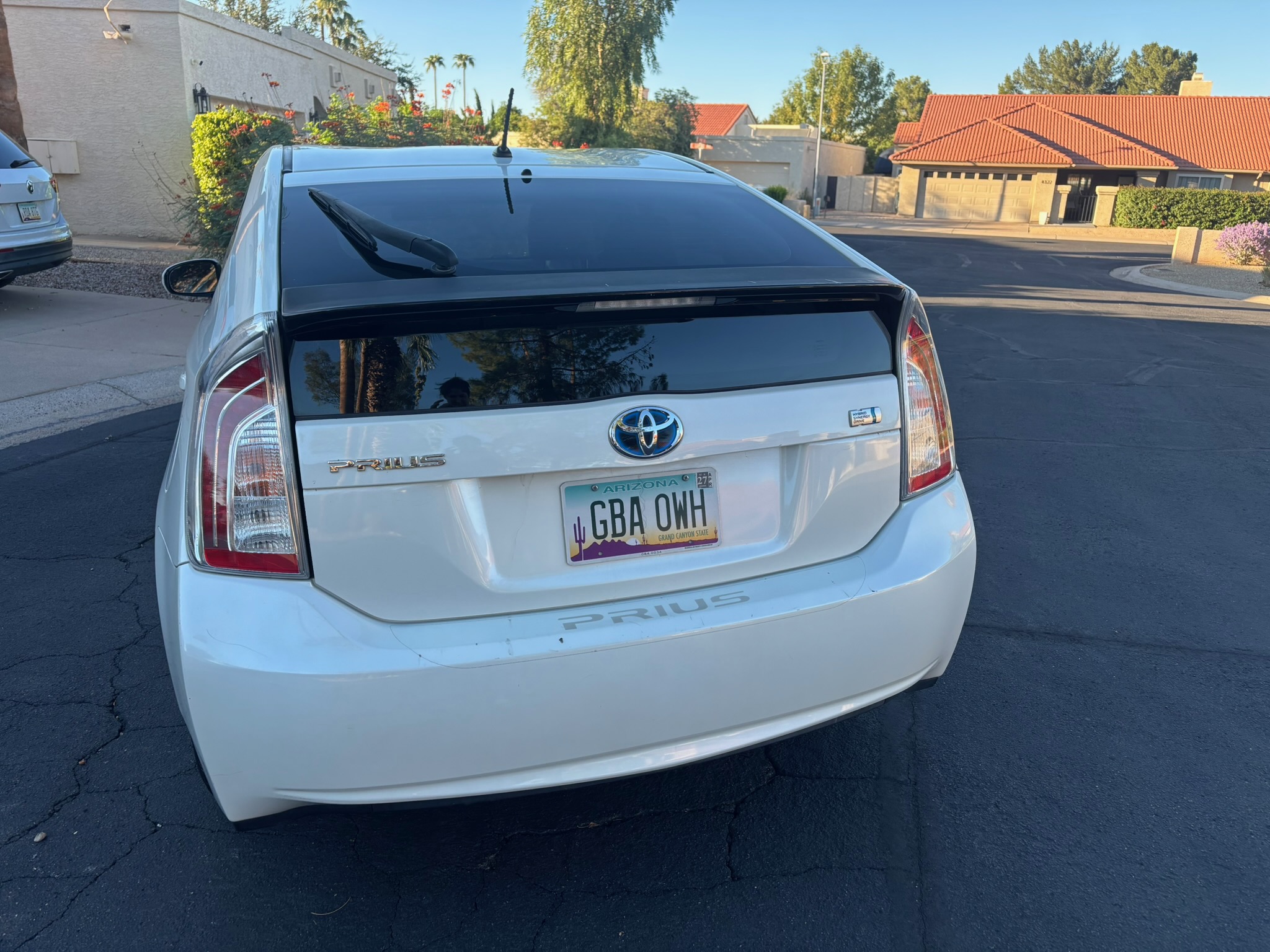 Used 2014 Toyota Prius Two w/ Preferred Accessory Package FWD image 14