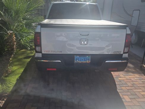 Used 2020 Honda Ridgeline RTL image 9