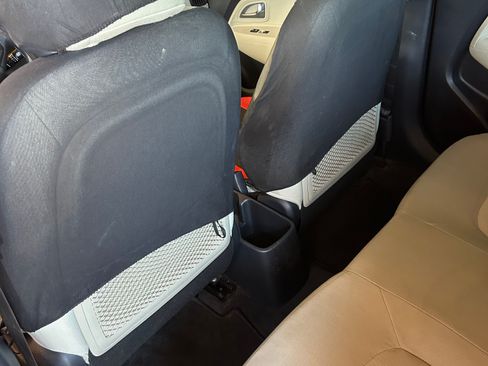 Used 2013 Kia Rio LX w/ PWR Pkg FWD image 16