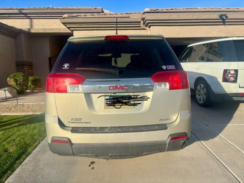 Used 2014 GMC Terrain SLE image 6