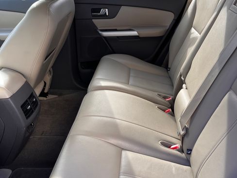 Used 2013 Ford Edge SEL FWD image 13