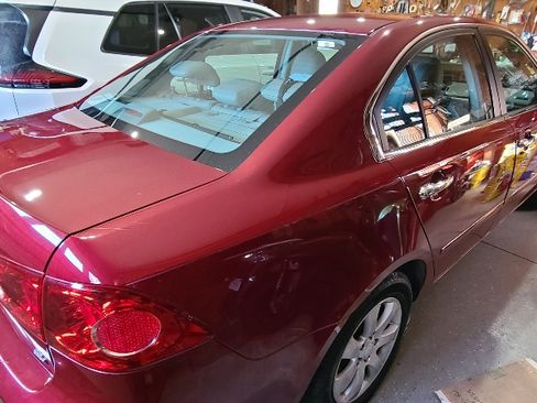 Used 2008 Kia Optima EX image 4