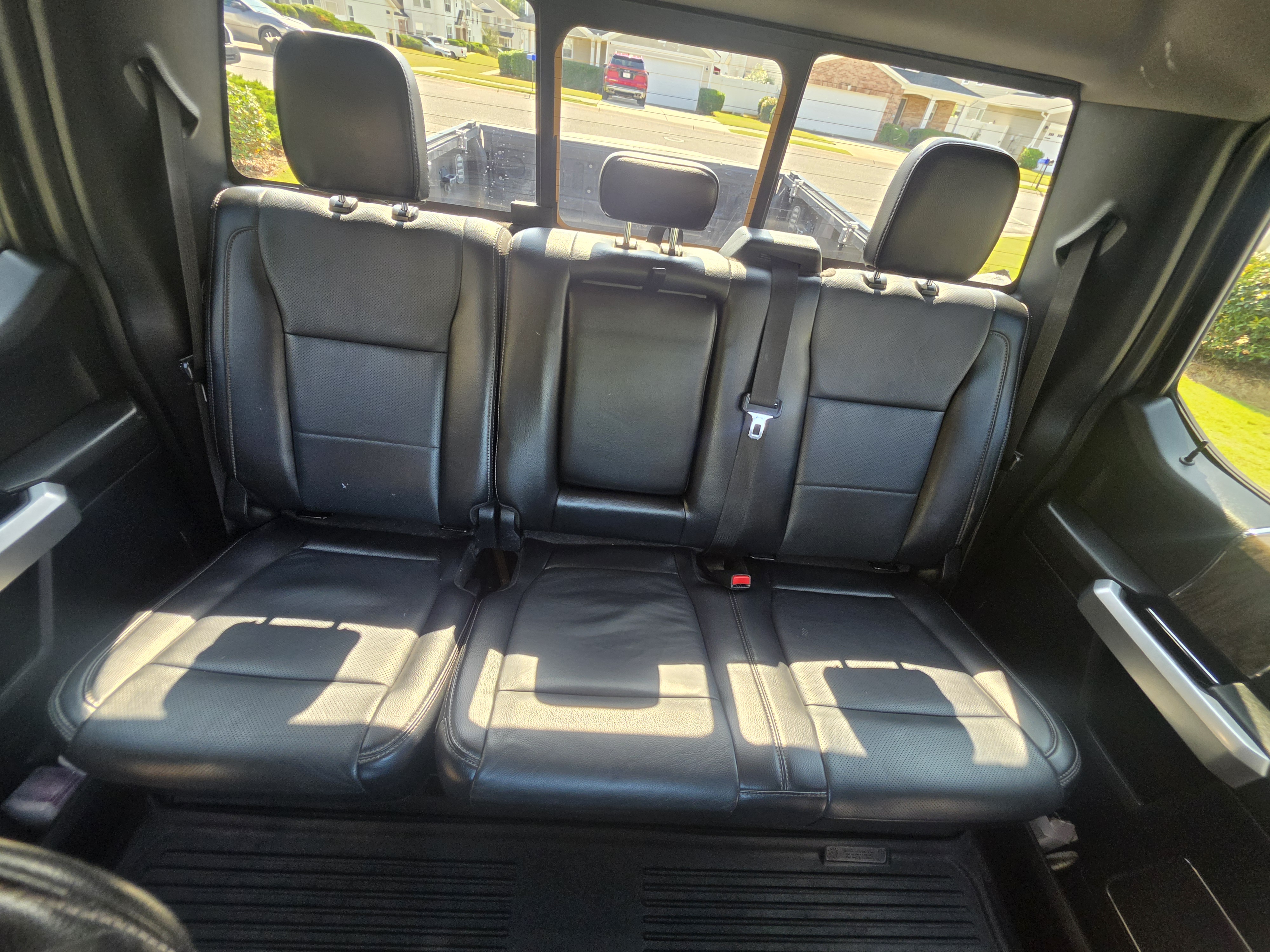 Used 2017 Ford F250 Lariat w/ Chrome Package AWD/4WD image 12