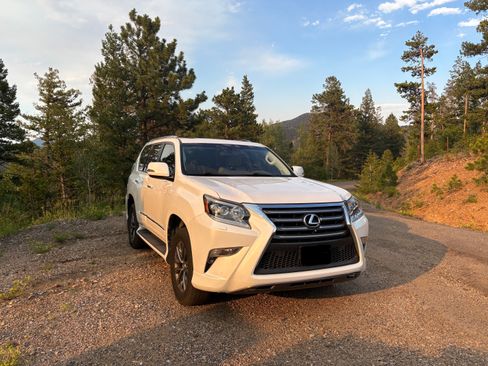 Used 2014 Lexus GX 460 Luxury AWD/4WD image 1