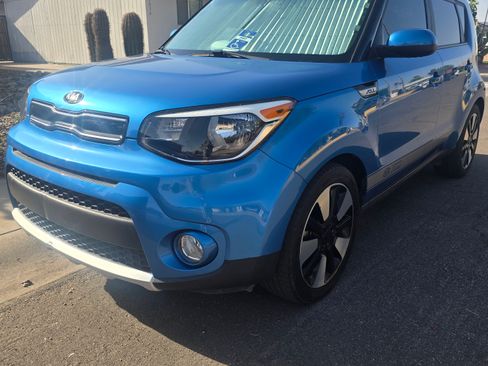 Used 2017 Kia Soul + w/ Designer's Package image 1