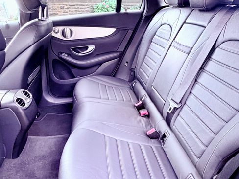 Used 2017 Mercedes-Benz GLC 300 4MATIC image 15