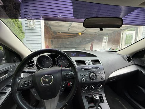 Used 2012 MAZDA MAZDA3 i Touring FWD image 9