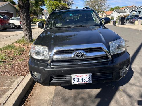 Used 2007 Toyota 4Runner Sport image 8