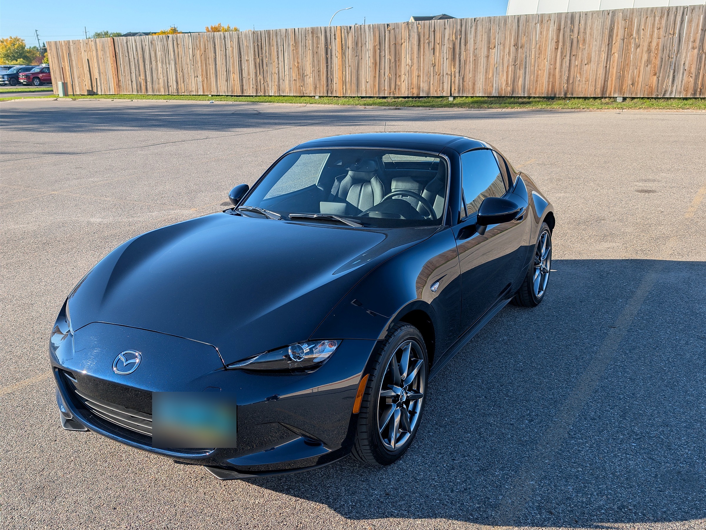 Used 2021 MAZDA MX-5 Miata RF Grand Touring RWD image 2