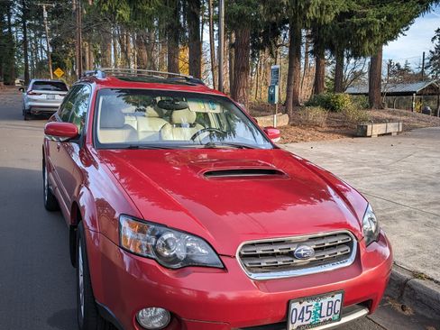 Used 2005 Subaru Outback 2.5XT Limited image 1