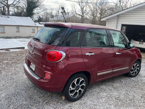 Used 2014 FIAT 500L Lounge image 8