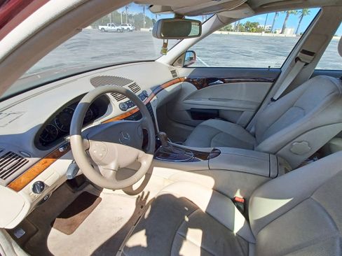 Used 2003 Mercedes-Benz E 320 Sedan image 14